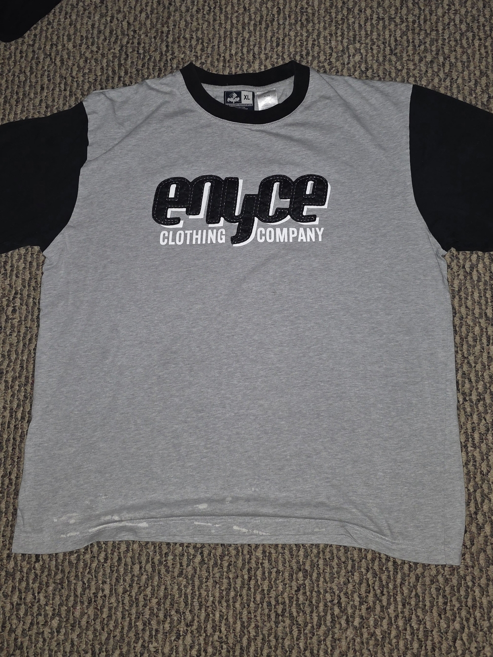 Y2k Enyce Men's Gray & Black Logo T-Shirt